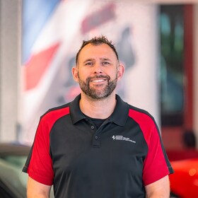 Staff member Francis Behrens from ID_36dd2d