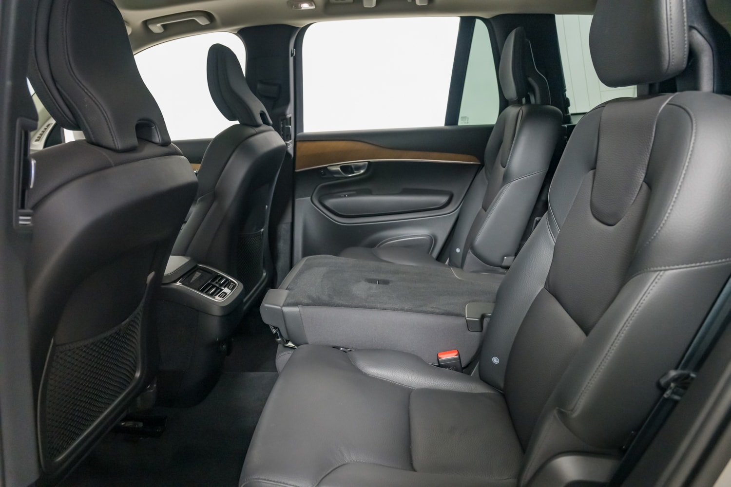 2024 Volvo XC90 Plus - Photo 22