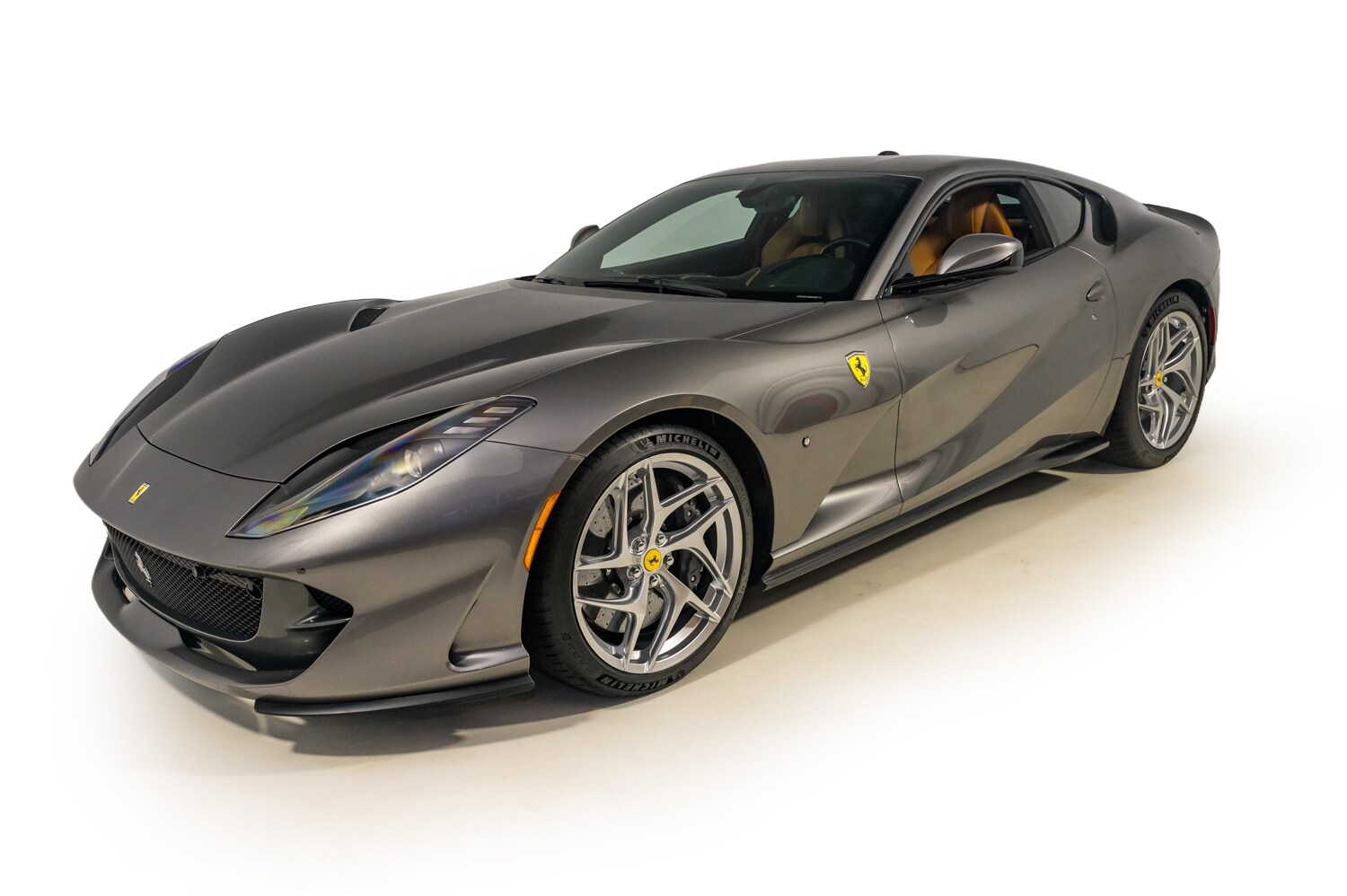 2019 Ferrari 812 Superfast photo 2