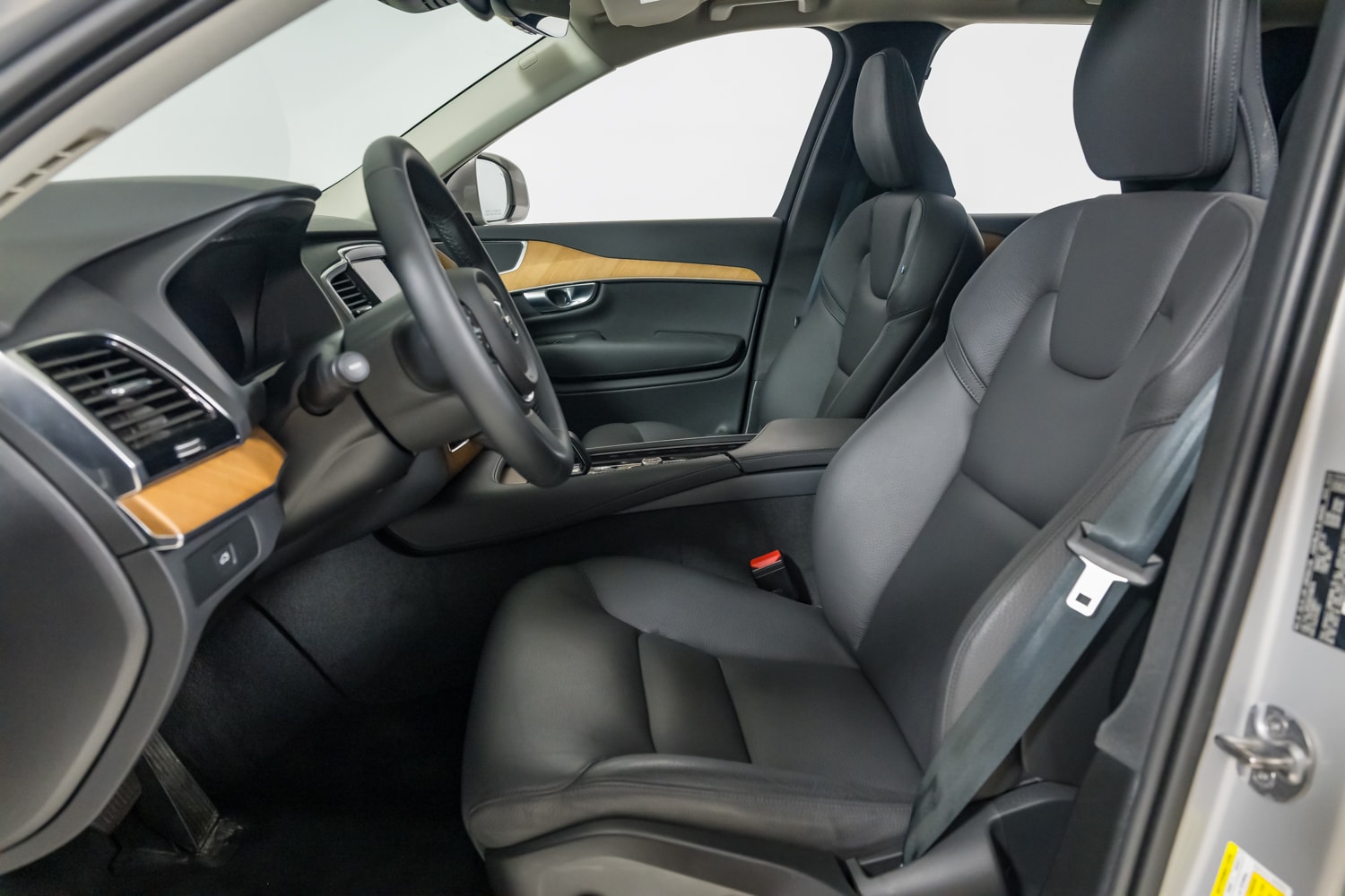 2024 Volvo XC90 Plus - Photo 18