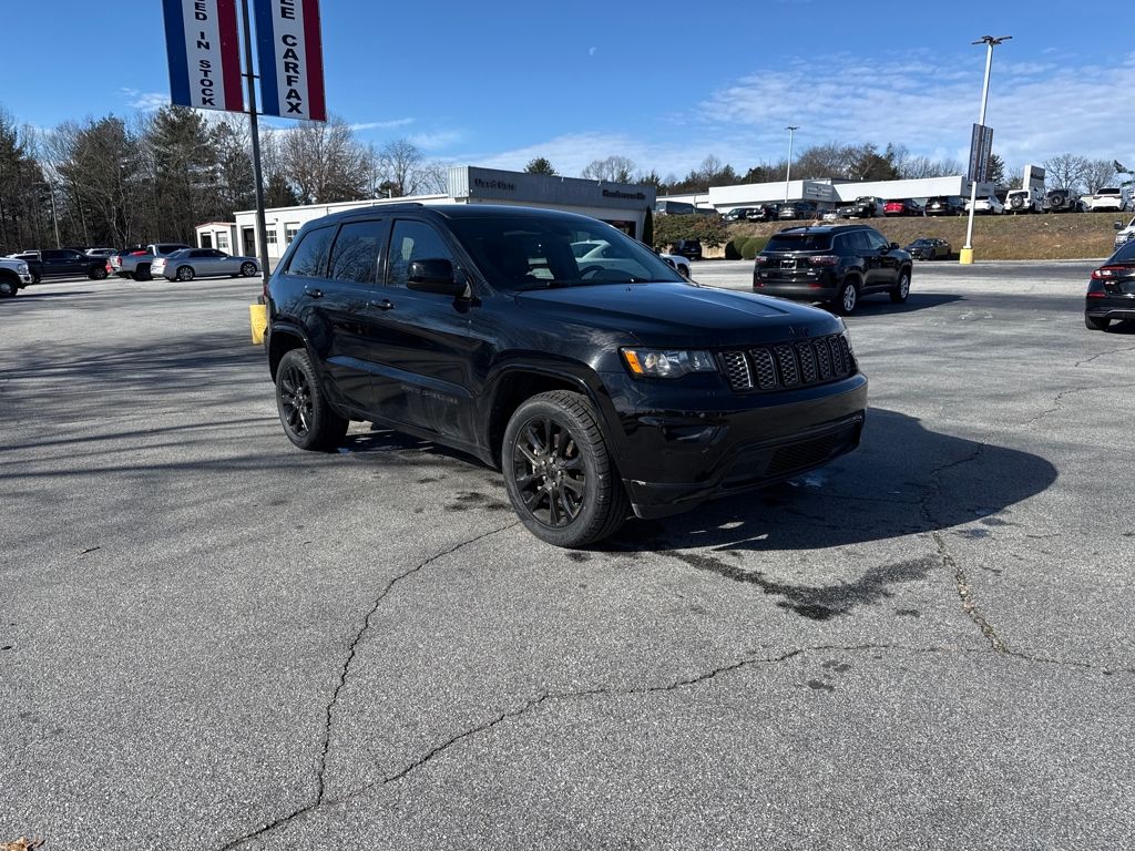 2021 Jeep Grand Cherokee Laredo X's photo