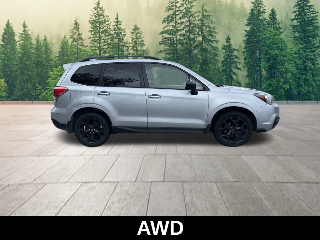 2018 Subaru Forester 2.5i Premium photo 2