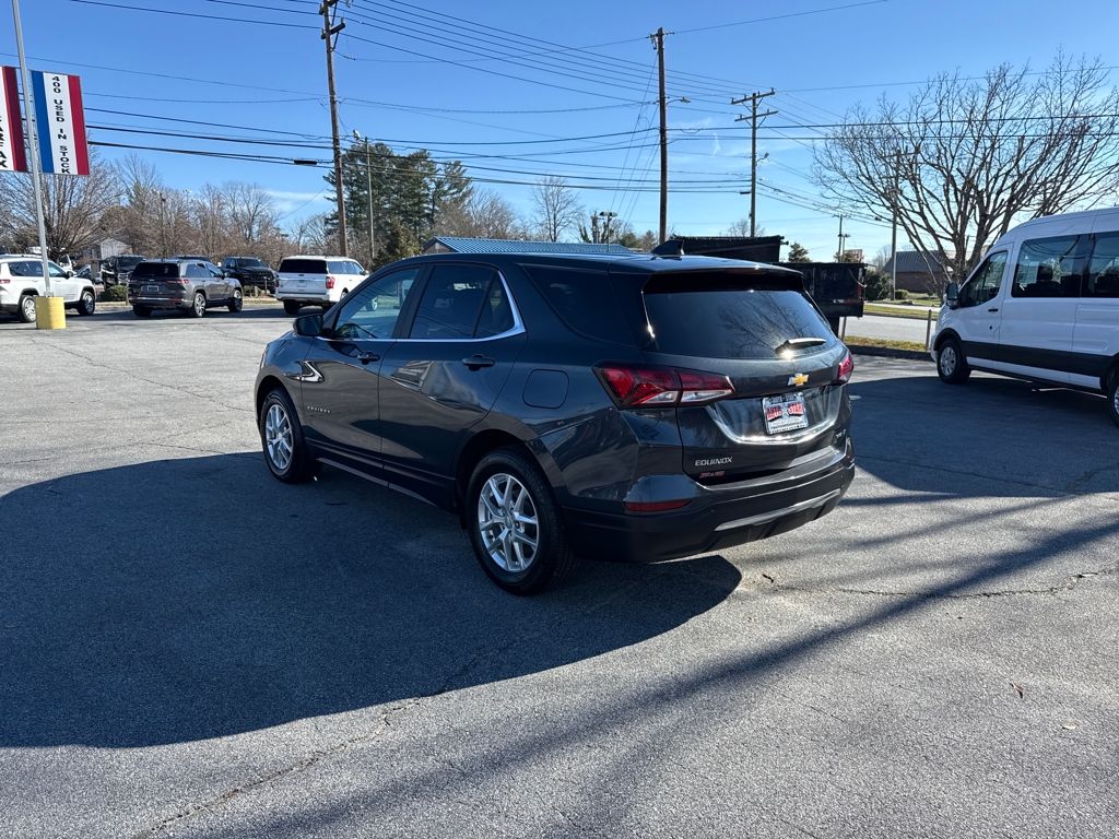 2023 Chevrolet Equinox LT photo 4