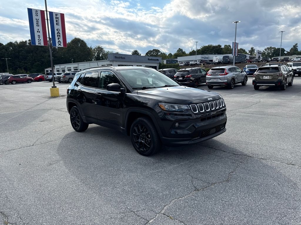 2022 Jeep Compass Latitude Lux