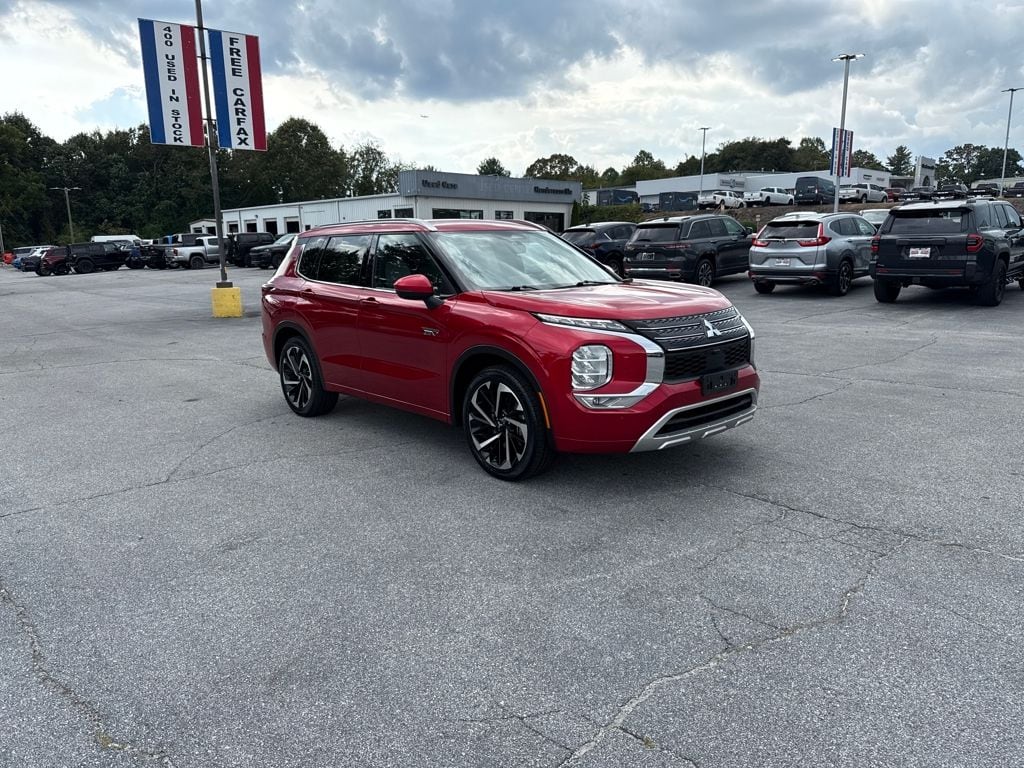 2023 Mitsubishi Outlander Plug-In Hybrid SEL