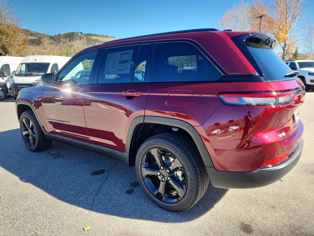 New 2025 Jeep Grand Cherokee ALTITUDE X 4X4 Sport Utility