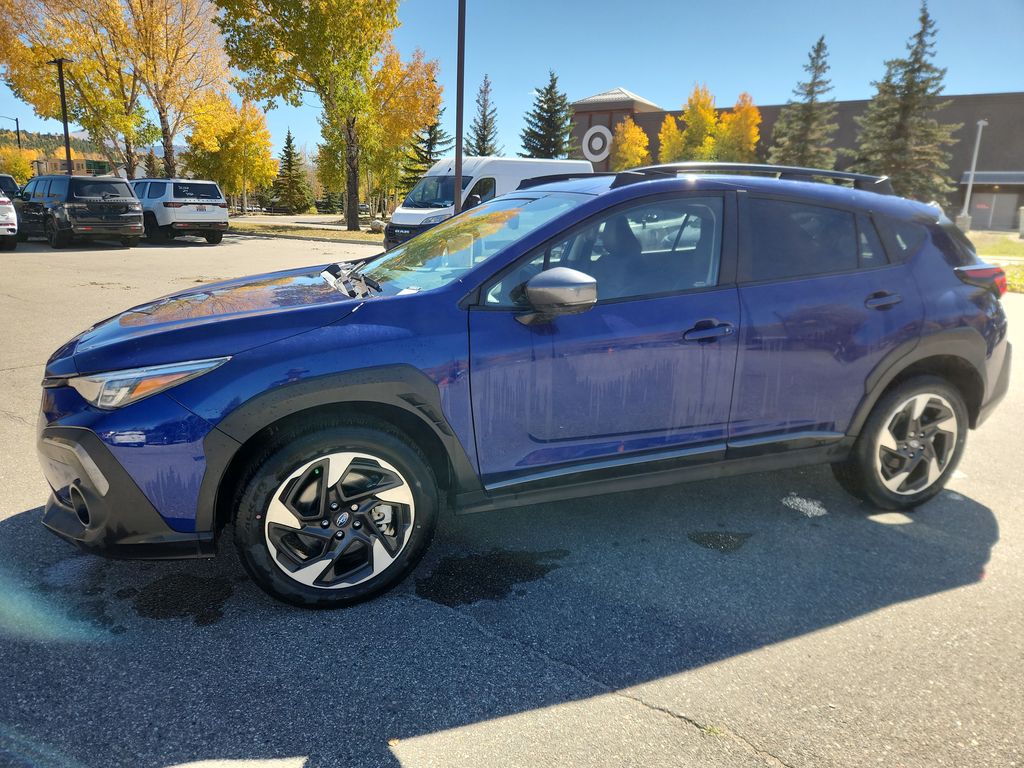 2025 Subaru Crosstrek Limited photo 2