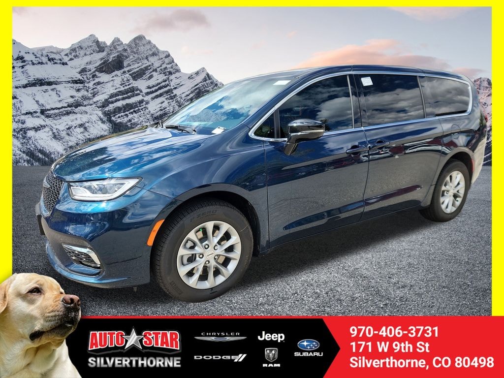 New 2025 Chrysler Pacifica SELECT AWD Passenger Van