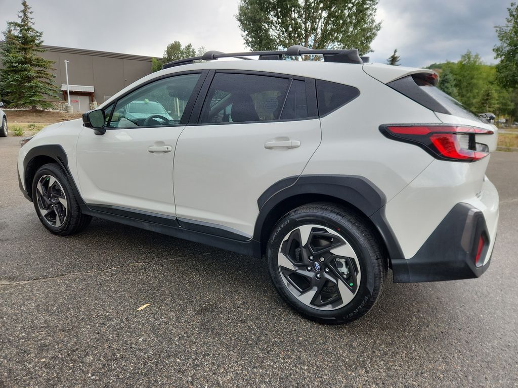 2025 Subaru Crosstrek Limited photo 2