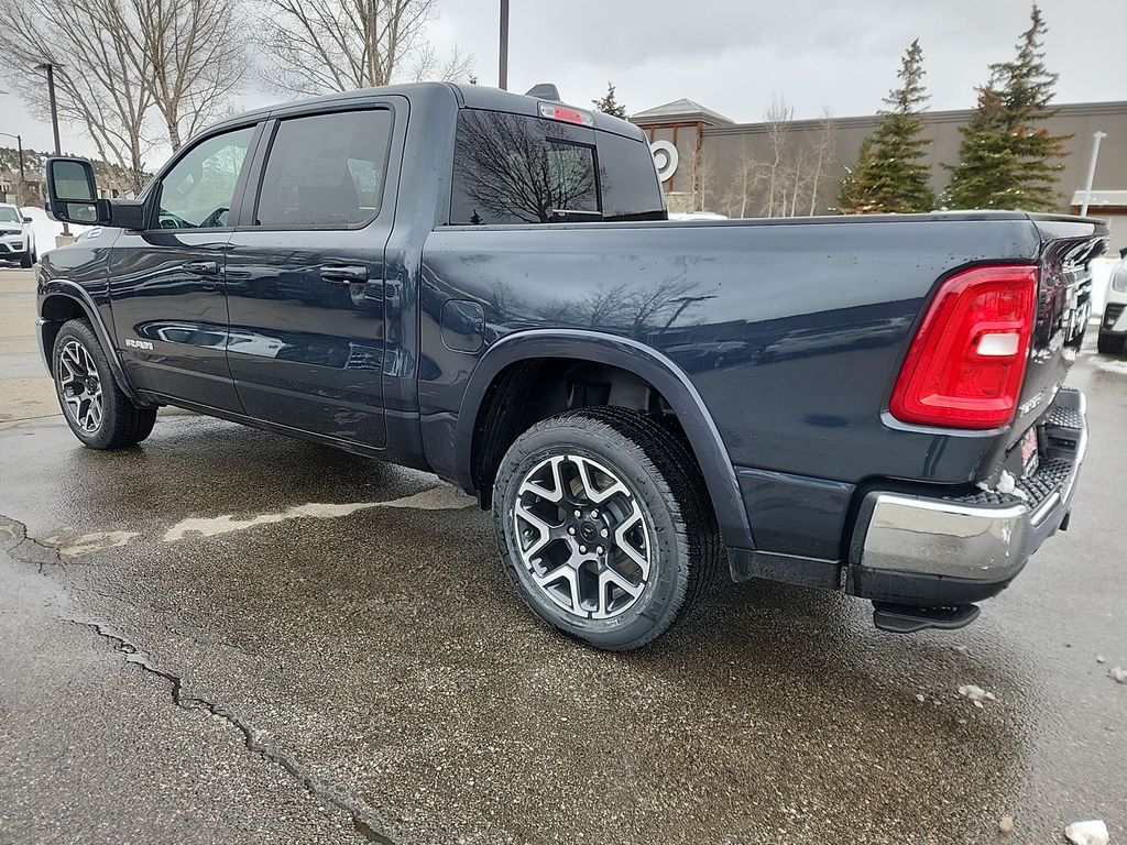 2025 Ram 1500 Laramie photo 3
