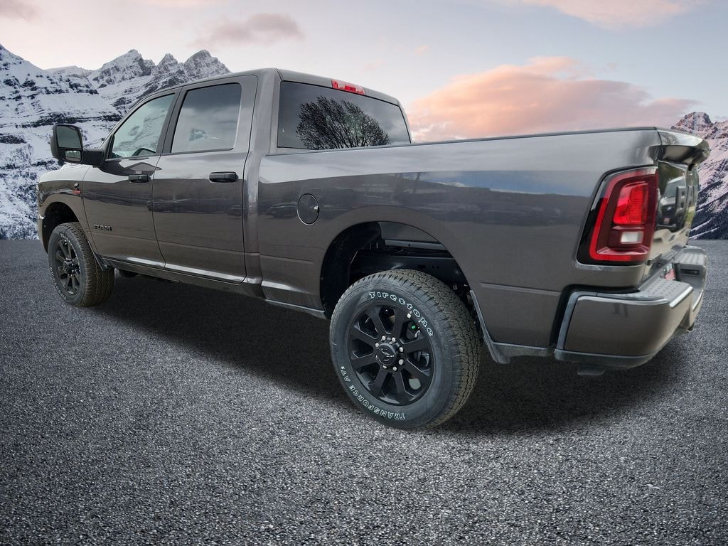 New 2025 Ram 2500 BIG HORN CREW CAB 4X4 6'4 BOX Pickup