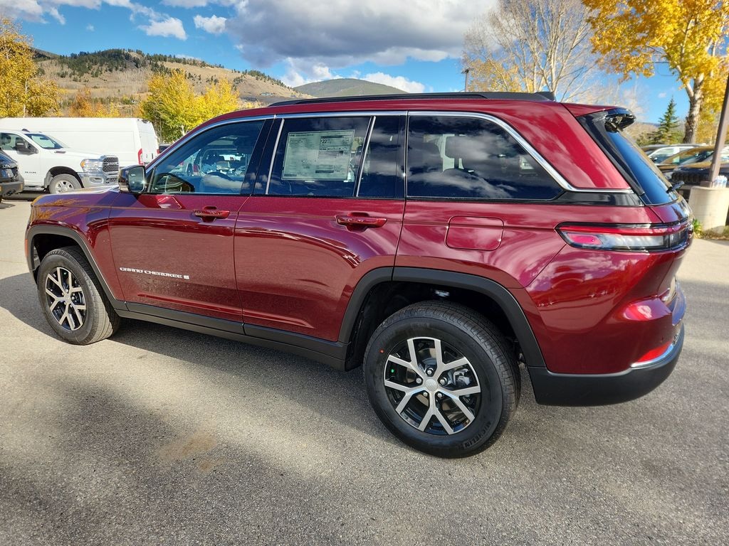 New 2025 Jeep Grand Cherokee LIMITED 4X4 Sport Utility