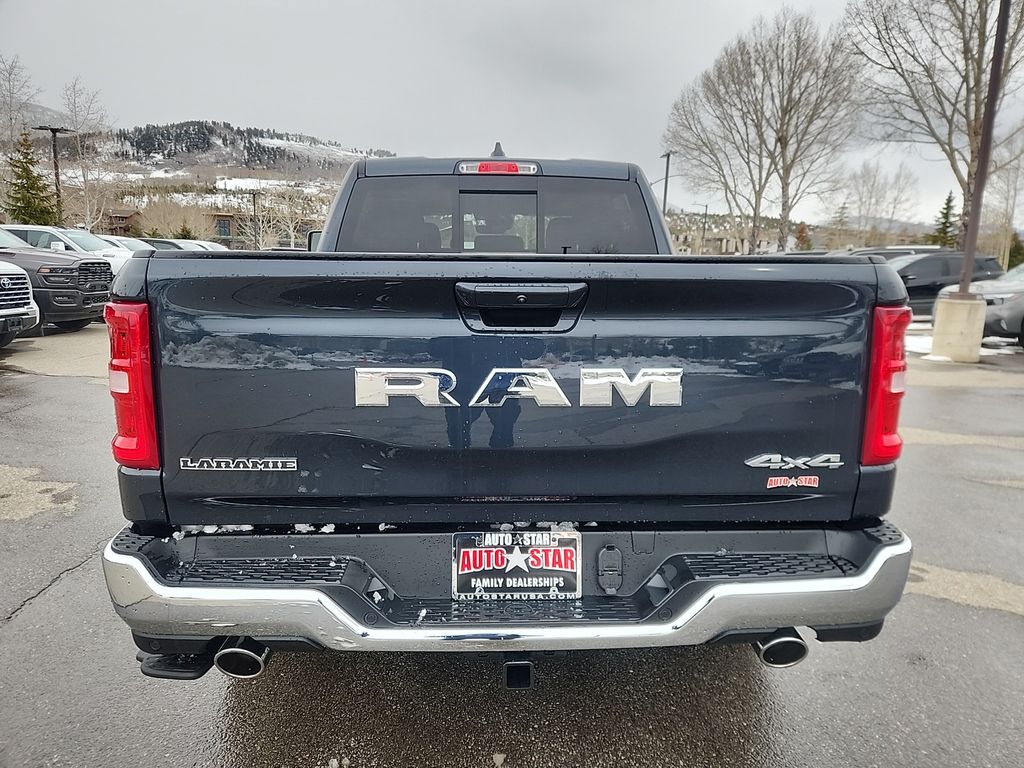 2025 Ram 1500 Laramie photo 4