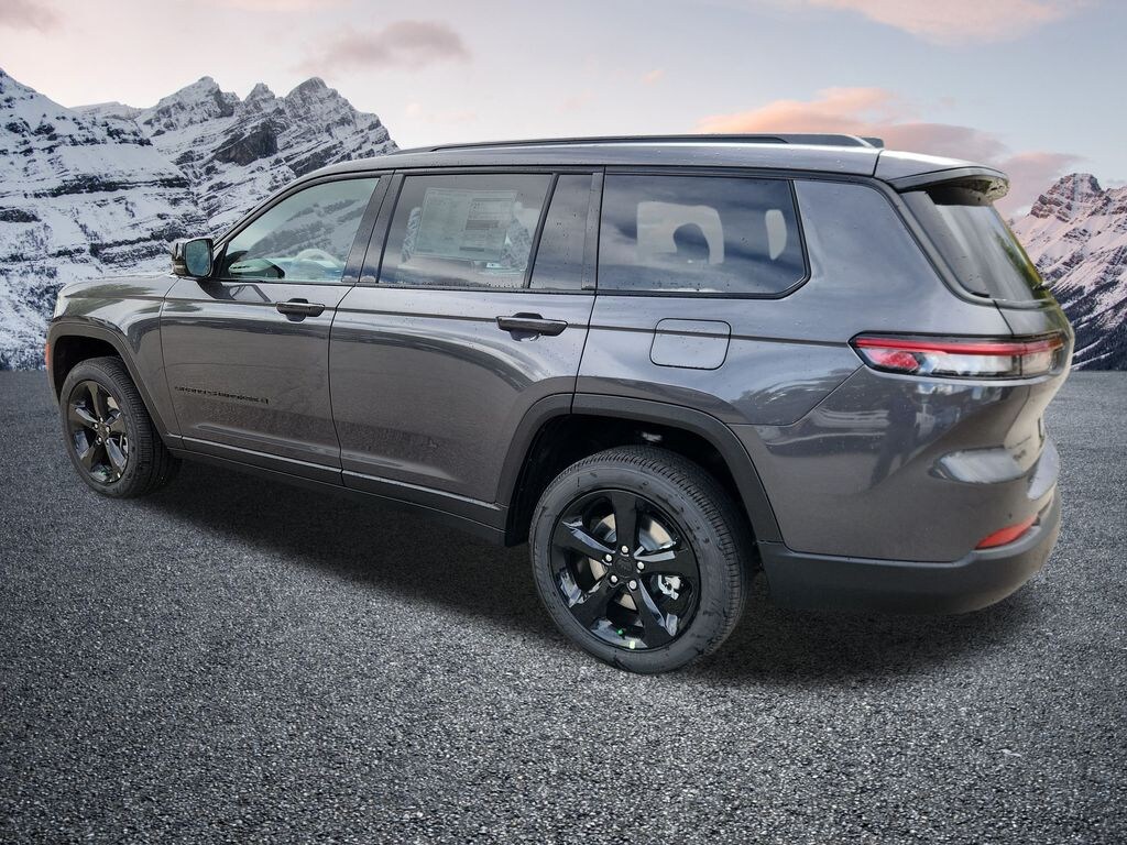 New 2025 Jeep Grand Cherokee L ALTITUDE X 4X4 Sport Utility