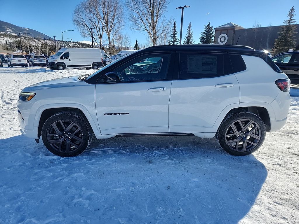 2025 Jeep Compass Limited photo 2