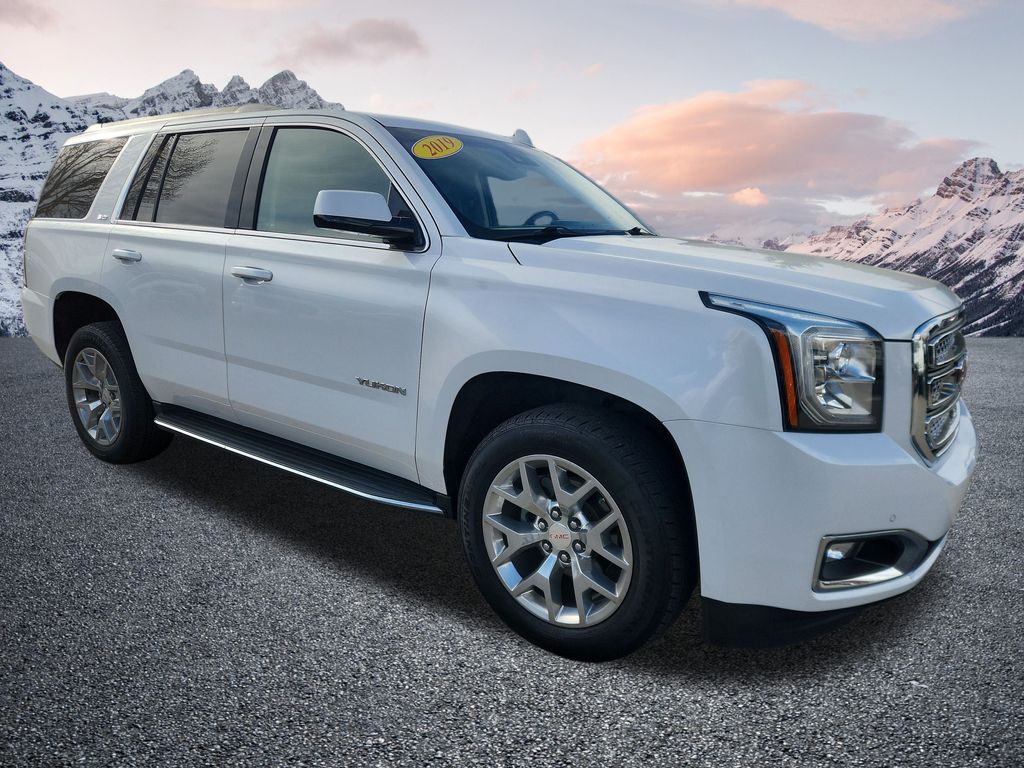 2019 Gmc Yukon SLT photo 3