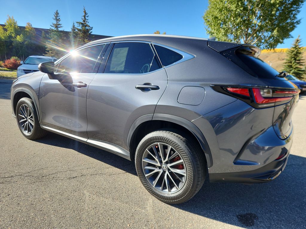 2023 Lexus NX 350 Premium photo 3