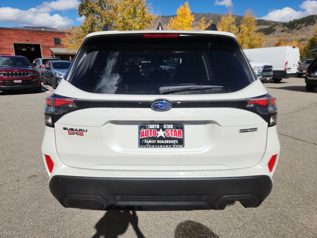 2025 Subaru Forester Limited photo 3