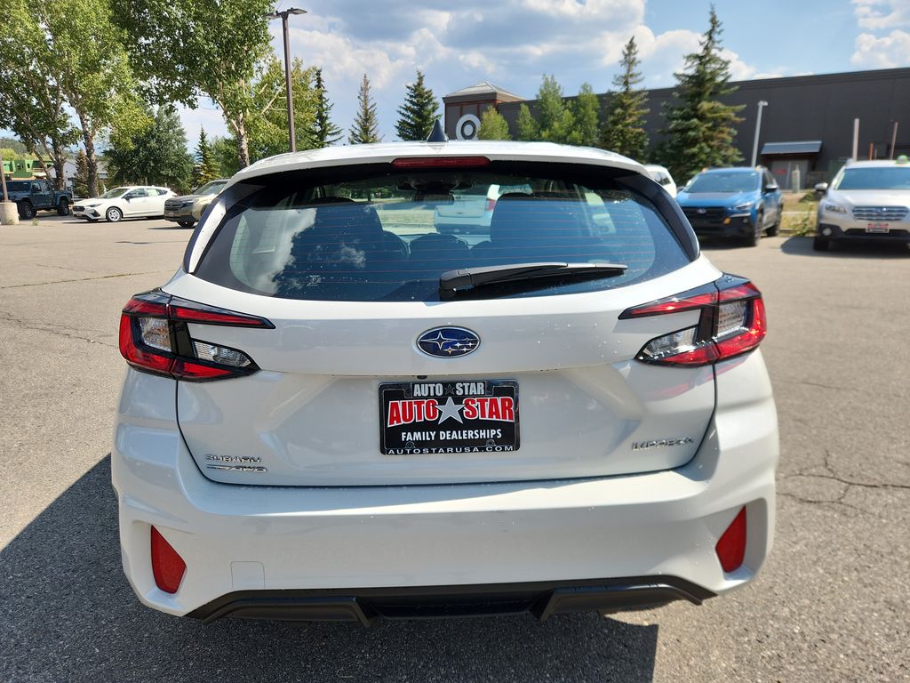 2025 Subaru Impreza Base photo 4