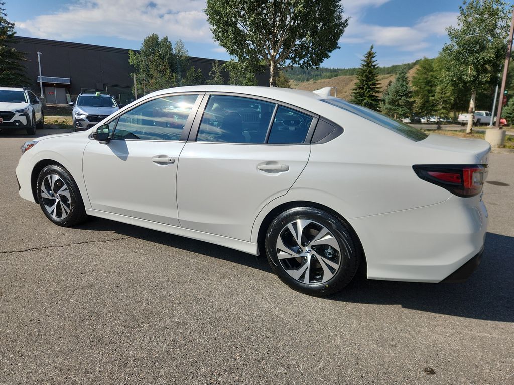 2025 Subaru Legacy Premium photo 2