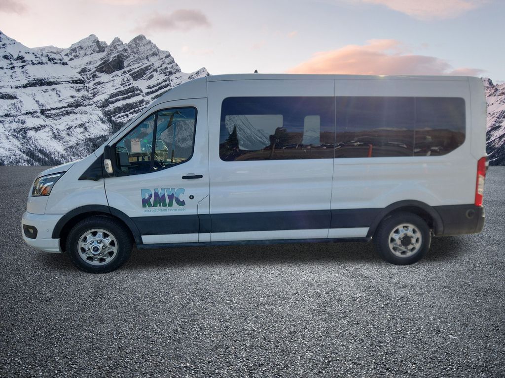 2023 Ford Transit photo 2