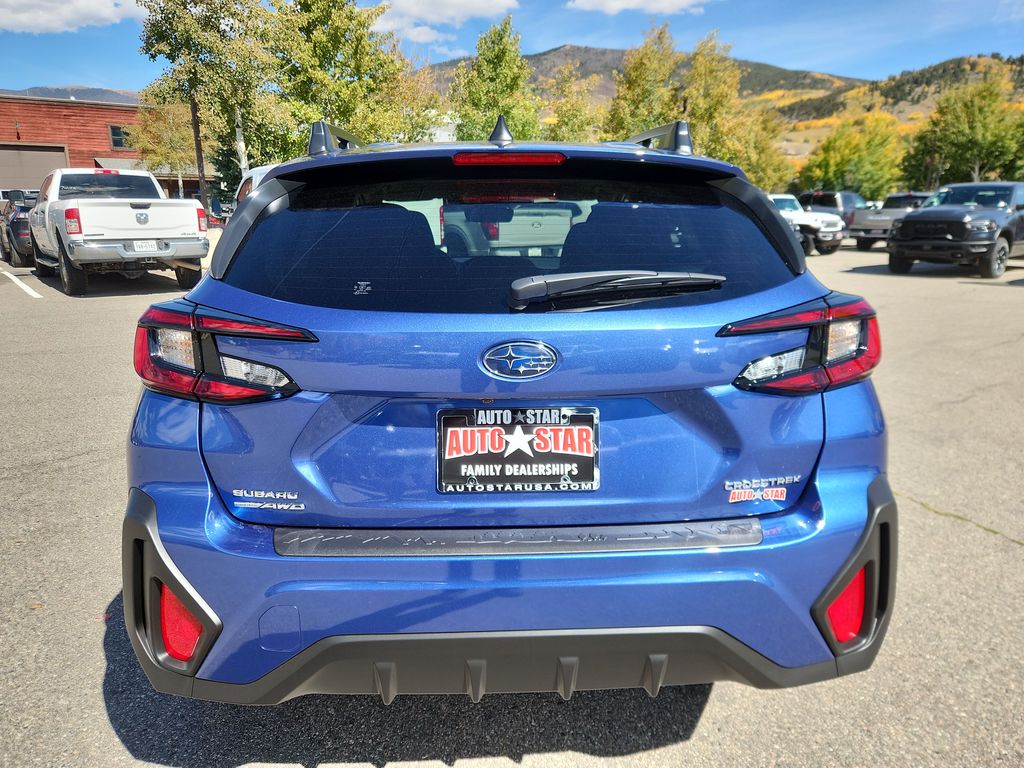 2025 Subaru Crosstrek Premium photo 3
