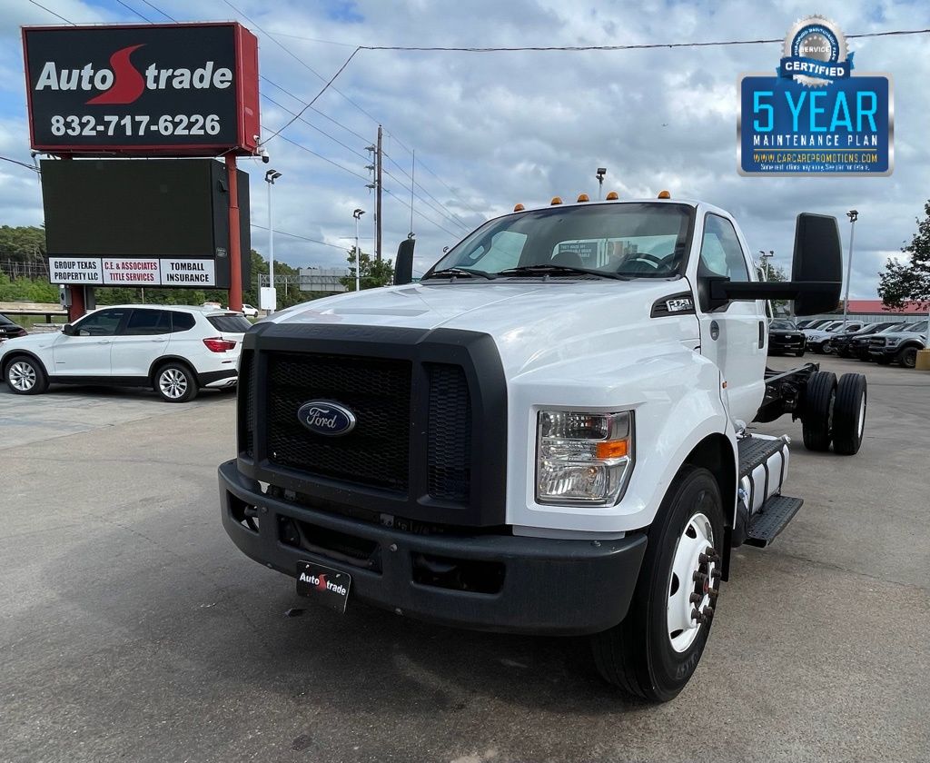 2018 Ford F-750's photo