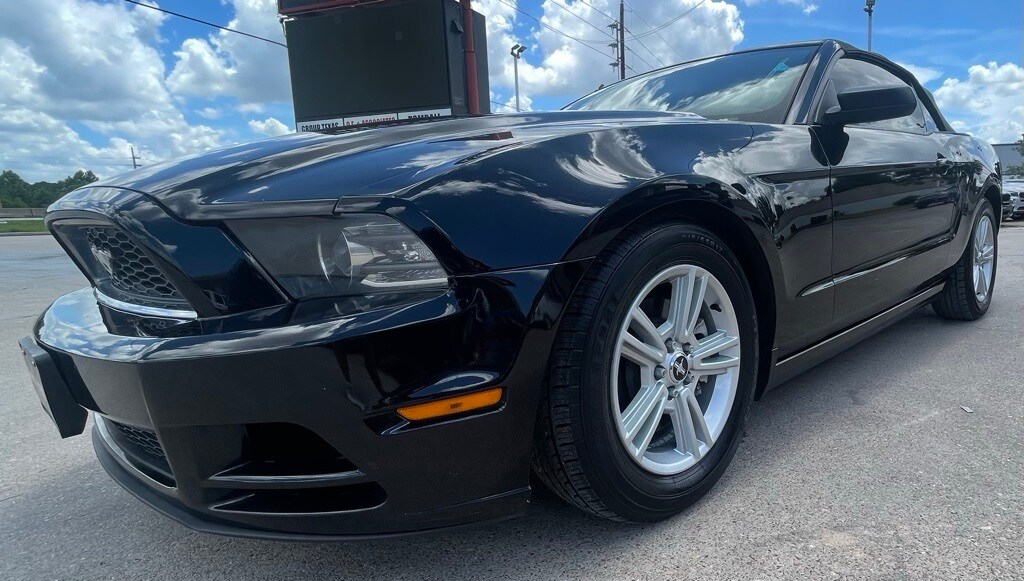 used-2014-ford-mustang-for-sale-at-autostrade-vin-1zvbp8em0e5297003