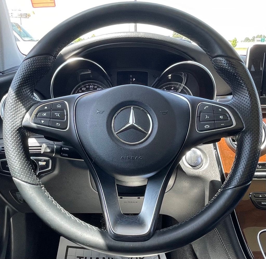 2016 Mercedes-Benz GLC GLC300 - Photo 16