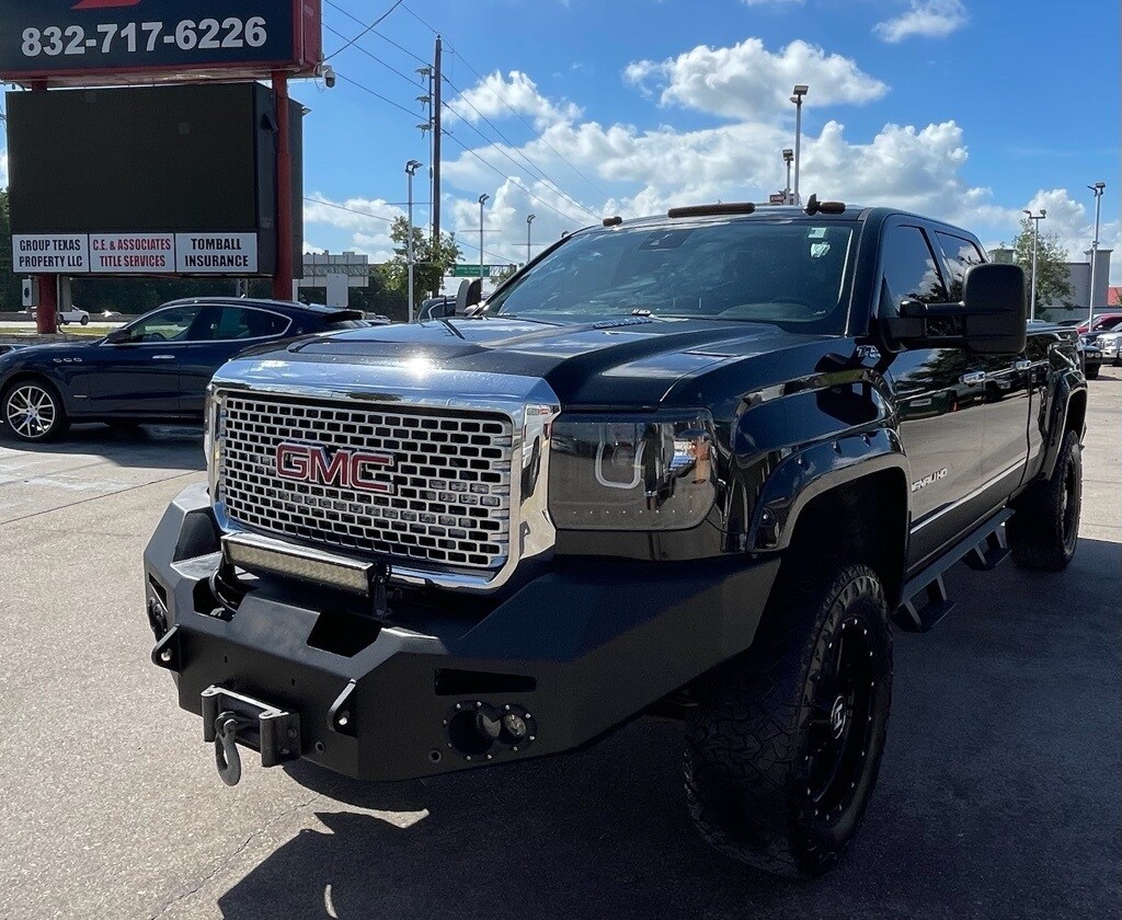 2015 Gmc Sierra Denali photo 2
