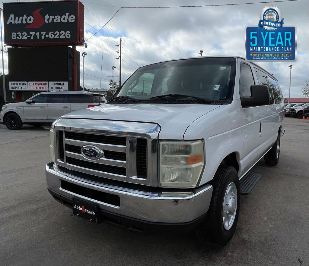 2009 Ford E-Series's photo