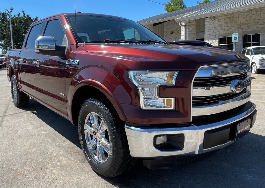 2015 Ford F-150 Lariat photo 2