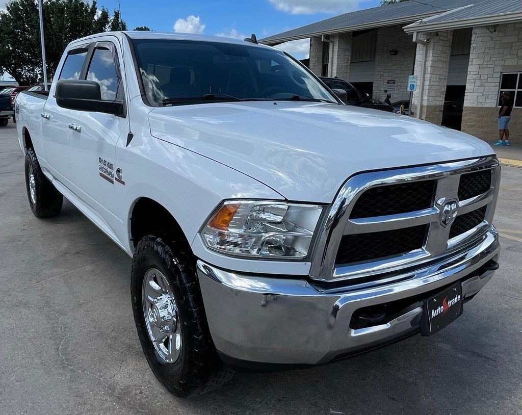 2018 Ram 2500 SLT photo 2