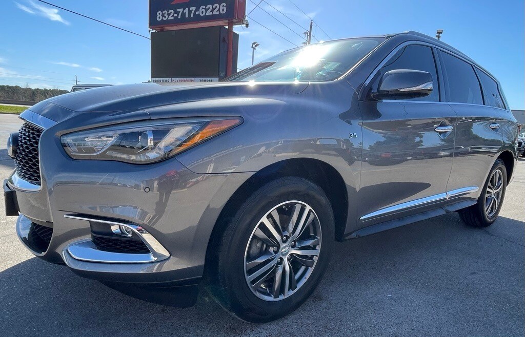 2018 Infiniti QX60 photo 3
