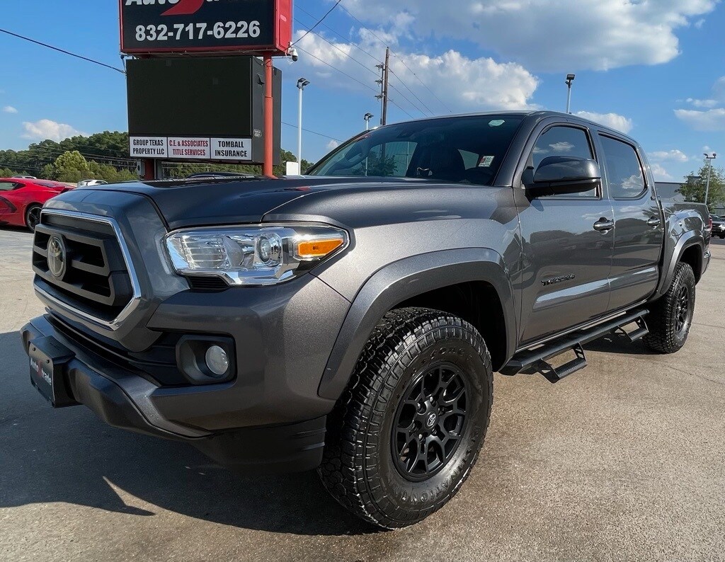 2021 Toyota Tacoma SR5 V6 photo 3