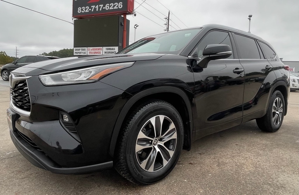 Used 2020 Toyota Highlander XLE SUV