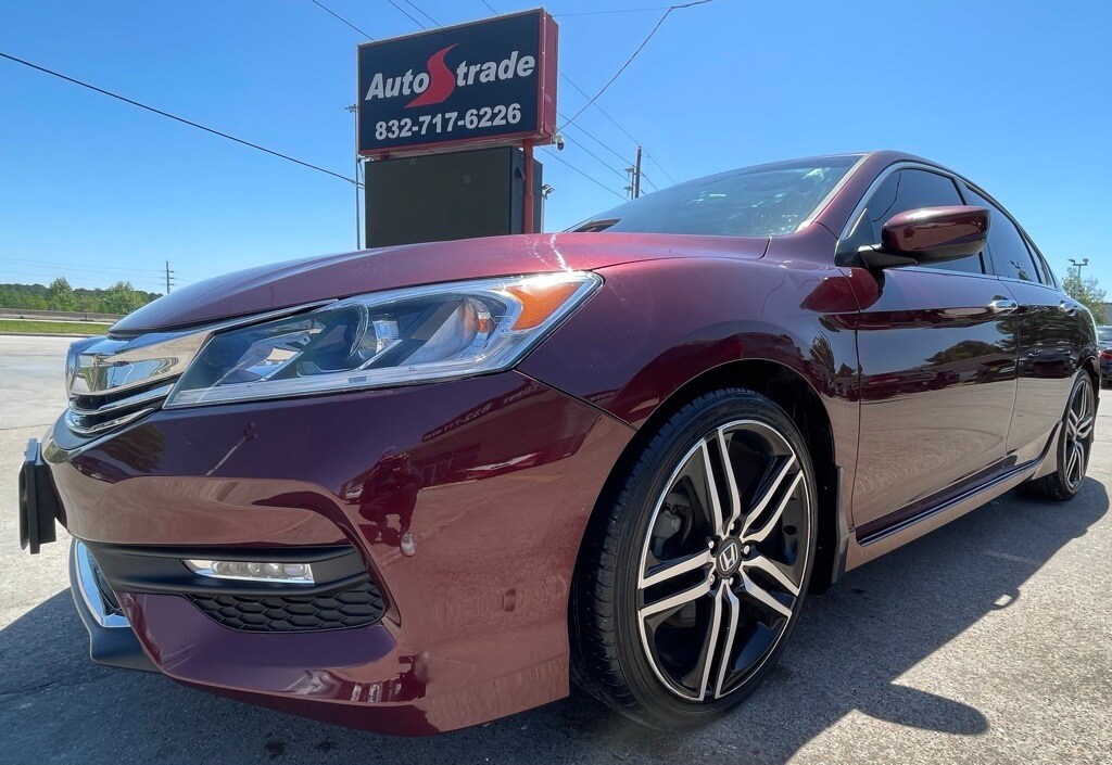 2017 Honda Accord Sport photo 3