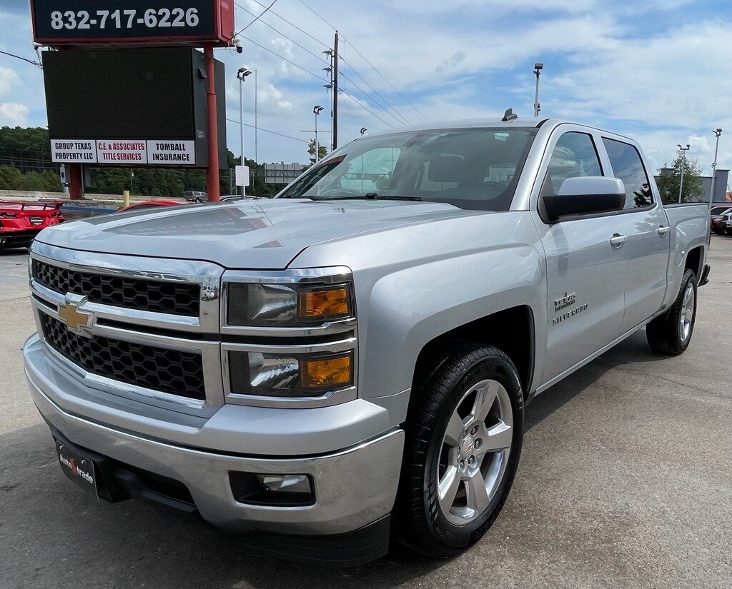 2014 Chevrolet Silverado 1500 LT photo 3