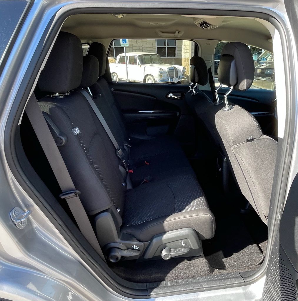 2018 Dodge Journey SXT - Photo 31