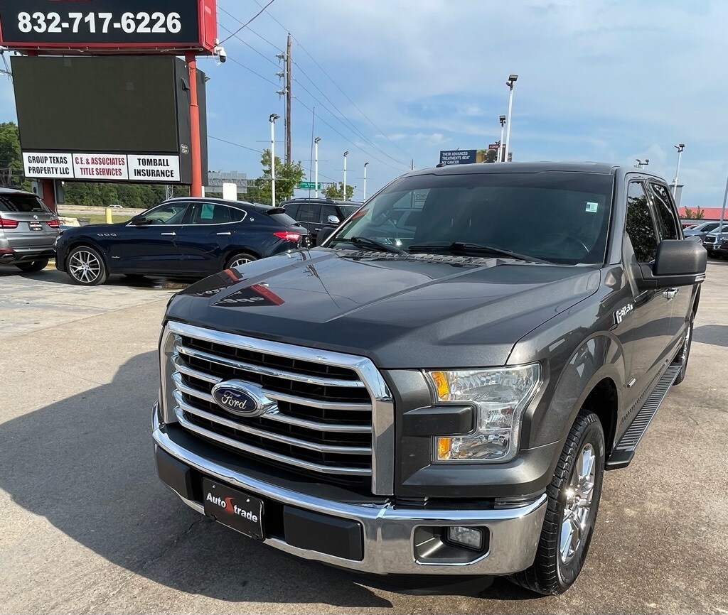 2015 Ford F-150 XLT photo 3