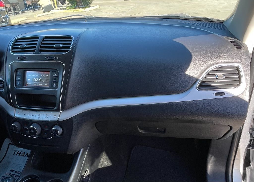 2018 Dodge Journey SXT - Photo 30