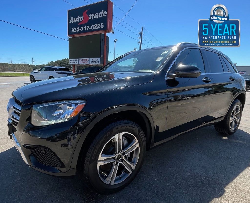 2019 Mercedes-Benz GLC GLC300's photo