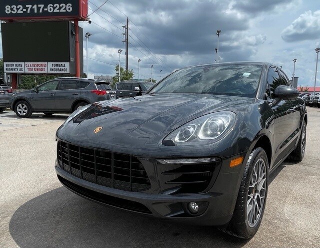 2017 Porsche Macan S photo 2