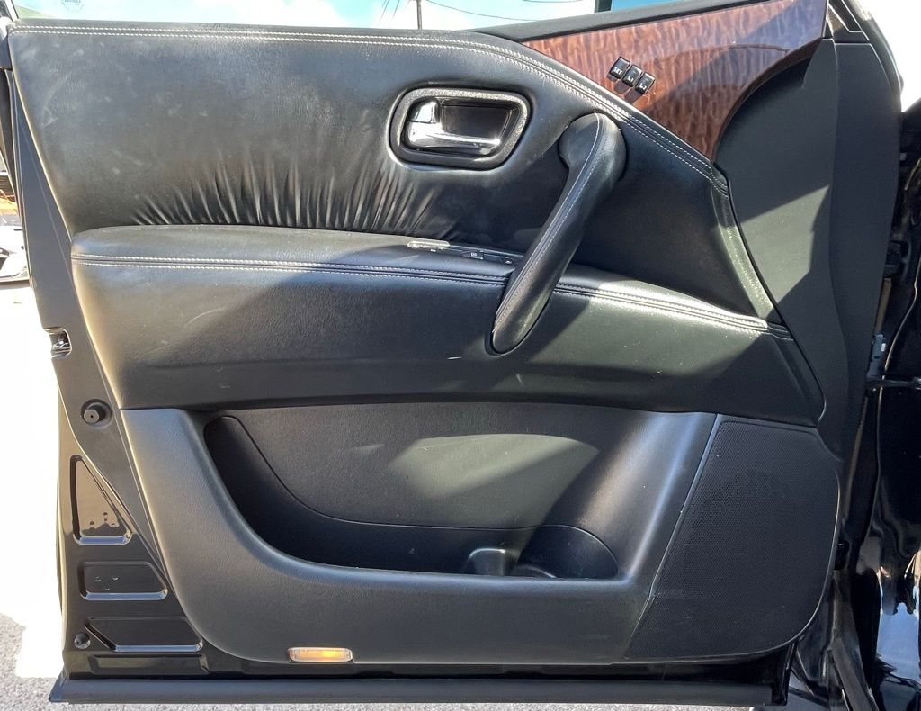 2020 Nissan Armada SL - Photo 38