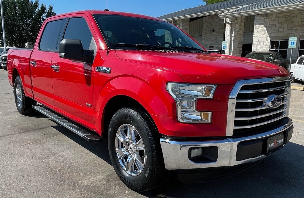 Used 2016 Ford F-150 XLT Truck SuperCrew Cab