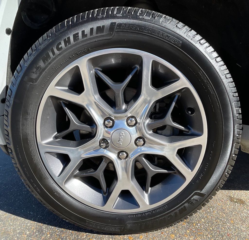 2019 Jeep Grand Cherokee Overland - Photo 15