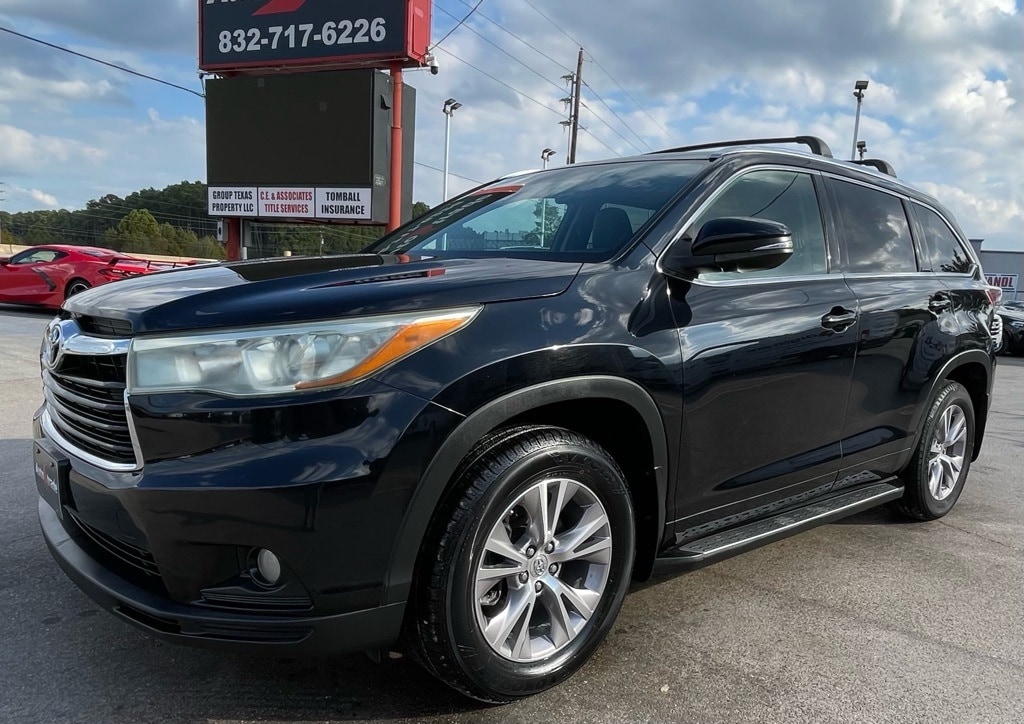 Used 2015 Toyota Highlander XLE V6 SUV