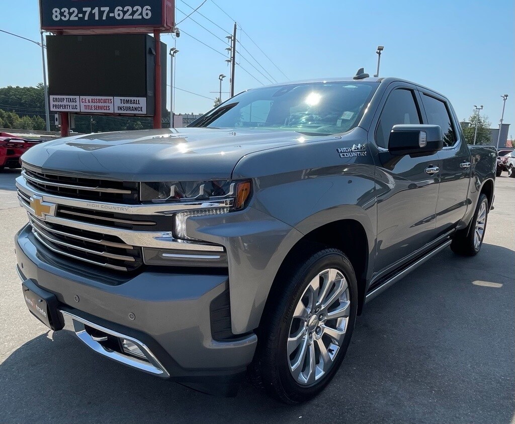 2021 Chevrolet Silverado 1500 High Country photo 3