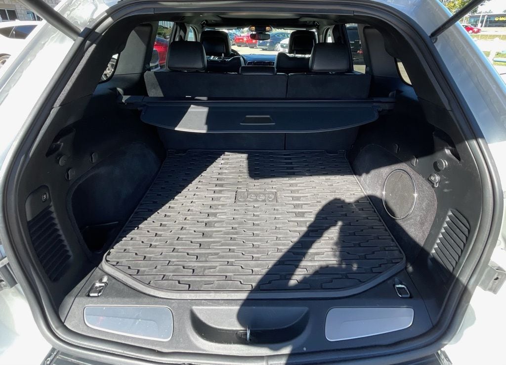 2019 Jeep Grand Cherokee Overland - Photo 13