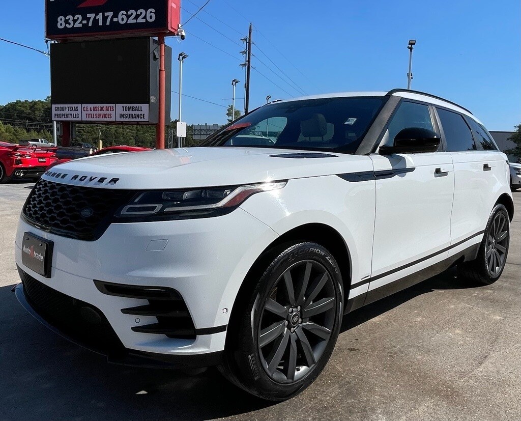 2019 Land Rover Range Rover Velar SE photo 3